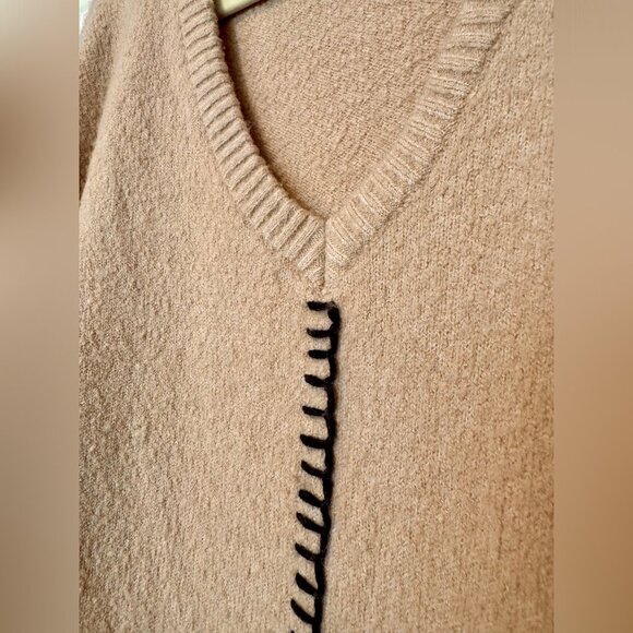 BELOVED WOMAN Beige V-Neck Sweater with Black Stitching - Picture 3 of 5